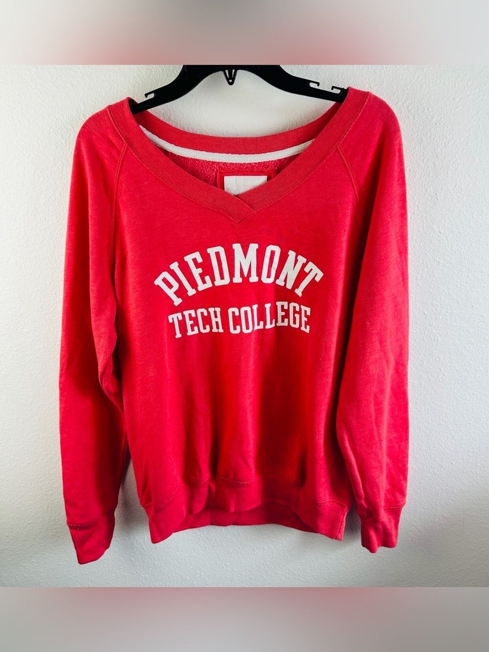 Redshirt Pink Piedmont Technical College Sweatshirt Womens Size XL